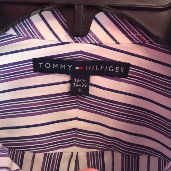 3/$20 🦋 Tommy Hilfiger Striped Button Down Shirt - Picture 3 of 7